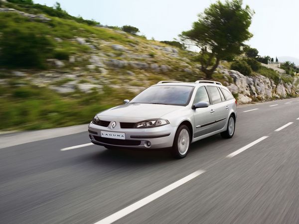 Renault Laguna II 2.2 dCi 16v Sport Tourer Renault Laguna II 2.2 dCi 16v Sport Tourer