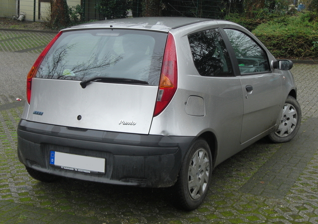 Fiat Punto HGT 18 16v share tell a friend share on facebook