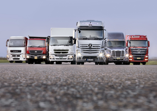 Daimler is not discussing whether it is actually considering accepting the investment Daimler is not discussing whether it is actually considering accepting the investment