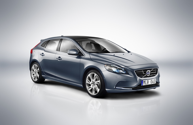 Volvo V40 (modern) Volvo V40 (modern)