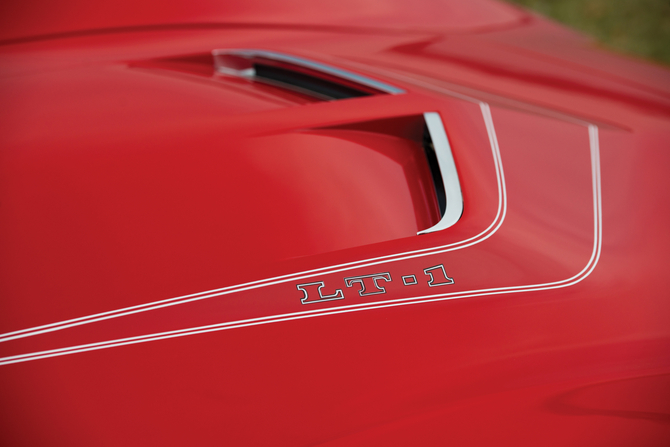 Chevrolet Corvette Stingray LT-1 Chevrolet Corvette Stingray LT-1