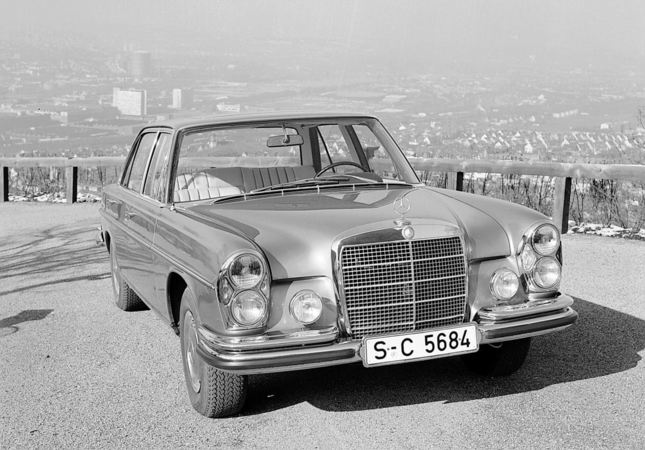 Mercedes-Benz 300 SEL 6.3 Mercedes-Benz 300 SEL 6.3