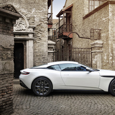 Aston Martin DB11 V8