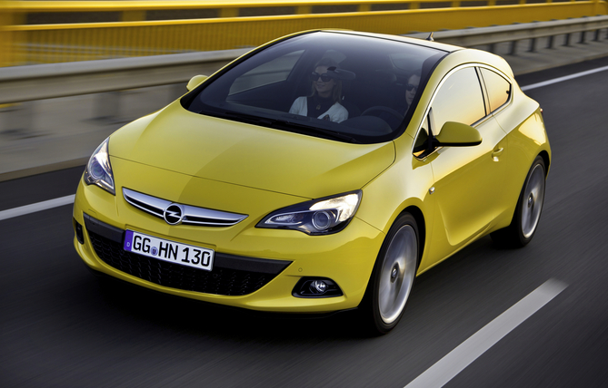Opel Astra GTC 1.7 CDTI Start/Stop Opel Astra GTC 1.7 CDTI Start/Stop