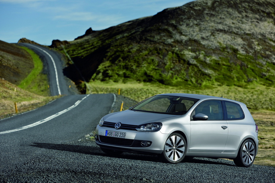 Volkswagen Golf Vi 2 0i Tdi Dpf Highline Dsg 3 Photos And 60