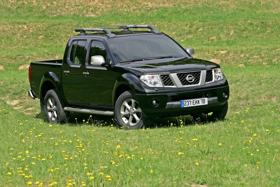 nissan navara 4x4