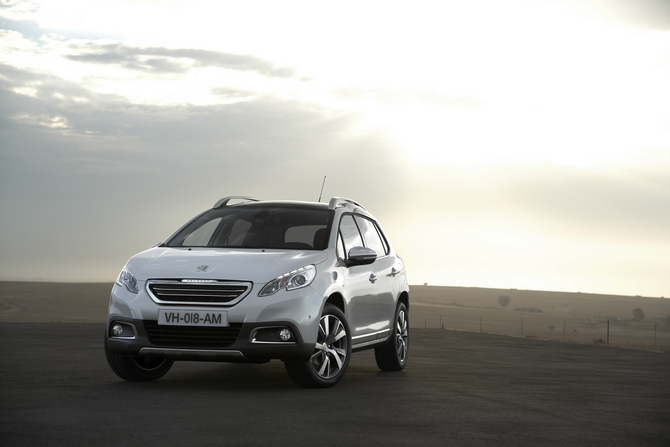 Peugeot 2008 Gen.1 Peugeot 2008 Gen.1