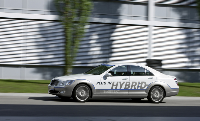 Mercedes-Benz Vision S 500 Plug-in Hybrid Mercedes-Benz Vision S 500 Plug-in Hybrid