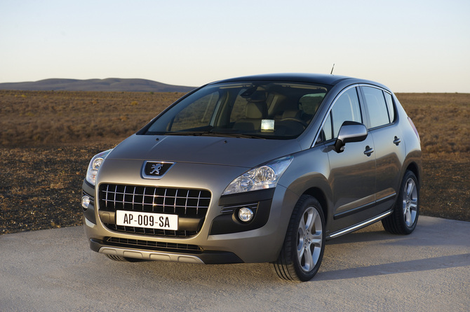 Peugeot 3008 Crossover 2.0 HDi FAP Exclusive Peugeot 3008 Crossover 2.0 HDi FAP Exclusive