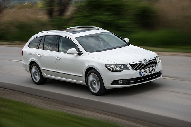 Skoda Skoda Superb Break 2.0 TDI 4x4 DSG Elegance Skoda Skoda Superb Break 2.0 TDI 4x4 DSG Elegance