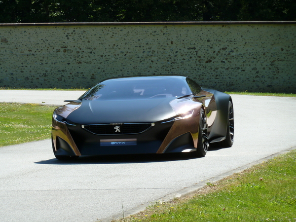O Onyx é um supercarro híbrido de 600cv a diesel O Onyx é um supercarro híbrido de 600cv a diesel