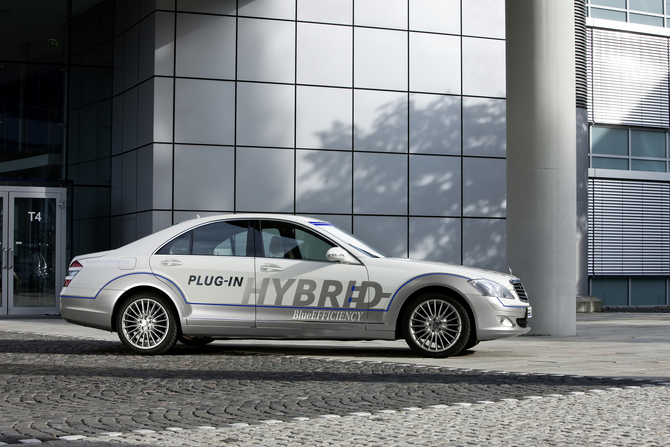 Mercedes-Benz Vision S 500 Plug-in Hybrid Mercedes-Benz Vision S 500 Plug-in Hybrid