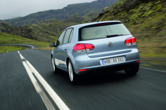 Volkswagen Golf VI 2.0I TSI 210cv GTI Volkswagen Golf VI 2.0I TSI 210cv GTI