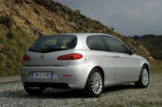 Alfa Romeo 147 1.9 JTD Alfa Romeo 147 1.9 JTD