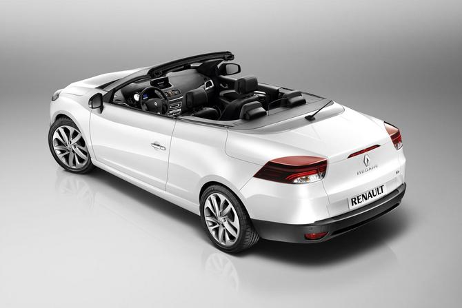 Renault Mégane Coupé-Cabriolet TCe 130 Photos :: 3 pictures ...