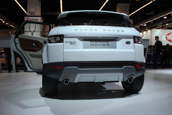 Land Rover Evoque SD4 2.2 Prestige 4WD Land Rover Evoque SD4 2.2 Prestige 4WD