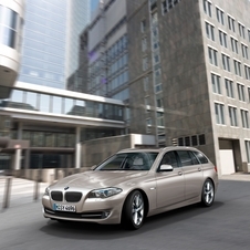 BMW 525d Touring Auto (F11) BMW 525d Touring Auto (F11)