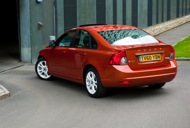 Volvo S40 Gen.2 Volvo S40 Gen.2