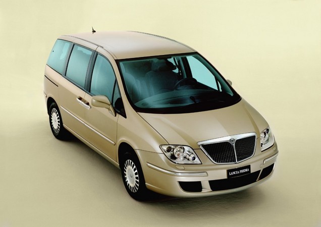 Lancia Phedra 2.0 JTD 16v 120cv Oro Lancia Phedra 2.0 JTD 16v 120cv Oro