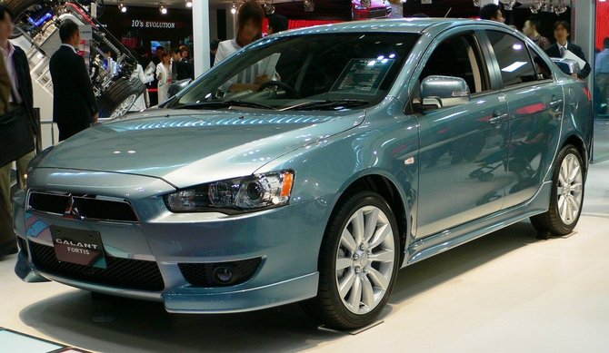 Mitsubishi Galant Fortis Sport 4WD Mitsubishi Galant Fortis Sport 4WD