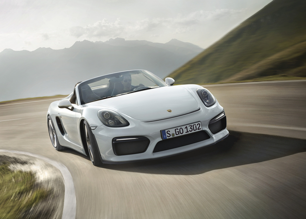 O novo modelo topo de gama do Boxster, mantém o carácter diferenciador do seu antecessor O novo modelo topo de gama do Boxster, mantém o carácter diferenciador do seu antecessor