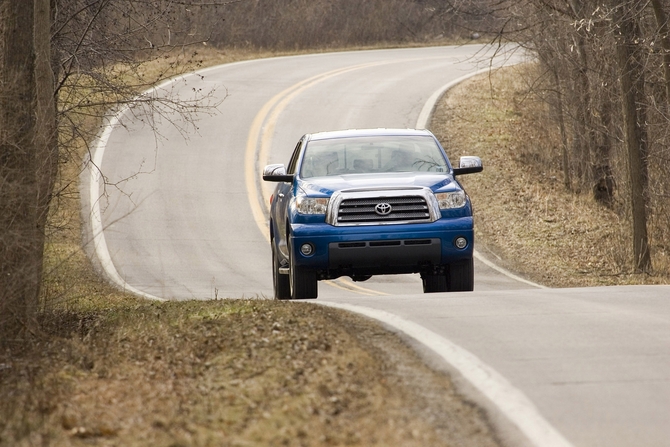 Toyota Tundra Double Cab 4X2 SR5 4.0L Toyota Tundra Double Cab 4X2 SR5 4.0L