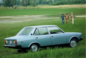 Fiat 131 Mirafiori 1300 Special 4-door saloon 