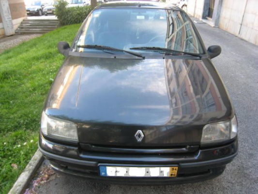 Renault Clio 1.4 RT Renault Clio 1.4 RT