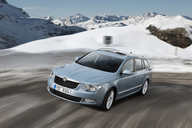 Skoda Superb Break 1.8I TSI 4x4 Elegance Skoda Superb Break 1.8I TSI 4x4 Elegance