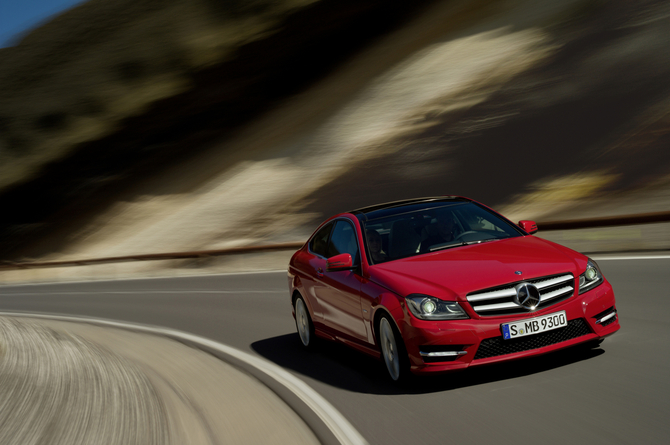 New C-Class Coupé: new compact, classic coupe to debut in Geneva New C-Class Coupé: new compact, classic coupe to debut in Geneva