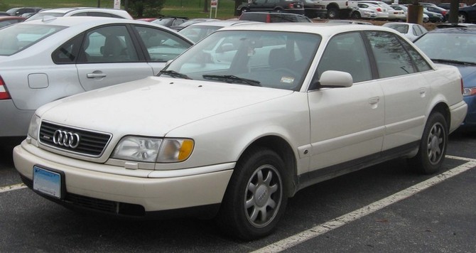Audi A6 2.6 Automatic Audi A6 2.6 Automatic