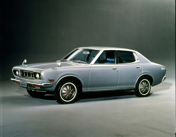 Nissan Bluebird U Sedan 1600GL Nissan Bluebird U Sedan 1600GL