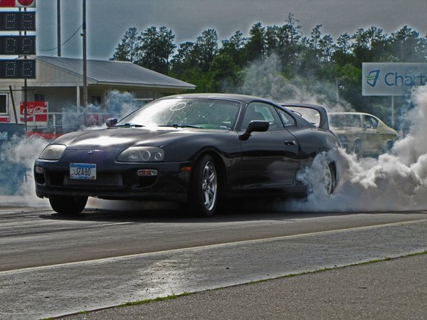 Autoviva's Facebook Avatar Photo Contest - August 2011 Autoviva's Facebook Avatar Photo Contest - August 2011