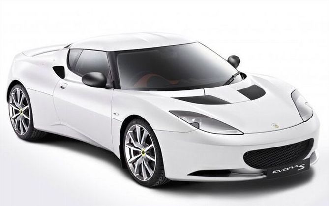 New Esprit supercar gets Lotus developed V8 New Esprit supercar gets Lotus developed V8