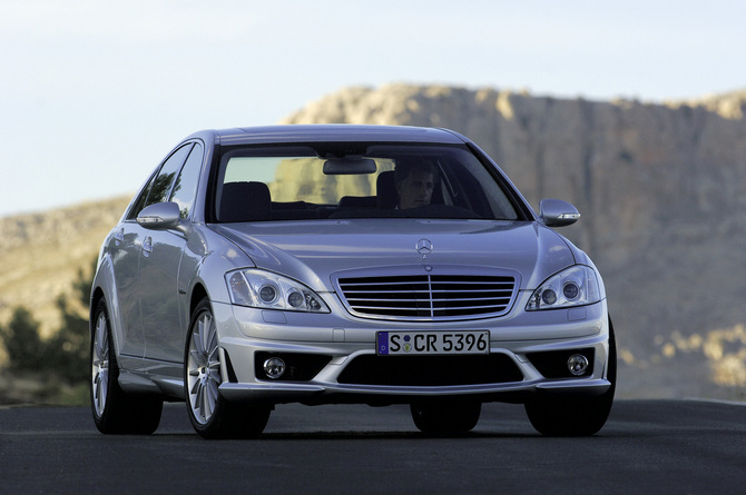 Mercedes-Benz S 63 AMG Mercedes-Benz S 63 AMG