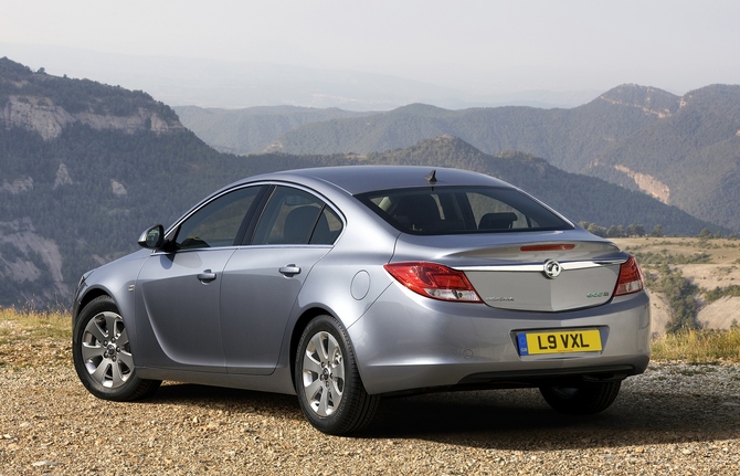 Vauxhall Insignia Hatchback 2.0 CDTi 160 ecoFLEX SE Nav Vauxhall Insignia Hatchback 2.0 CDTi 160 ecoFLEX SE Nav