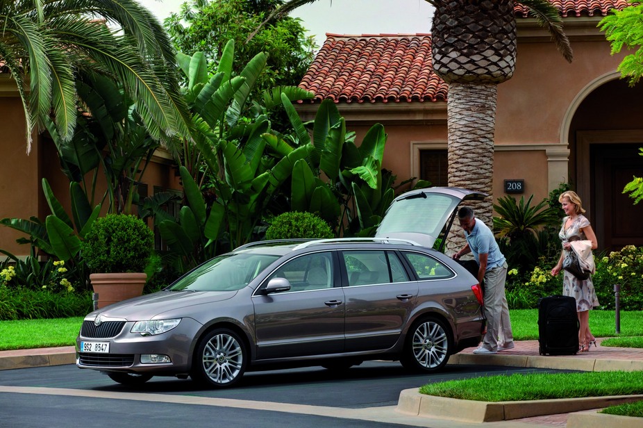 Skoda Superb Break 2.0I TDI CR 170 hp DSG Elegance