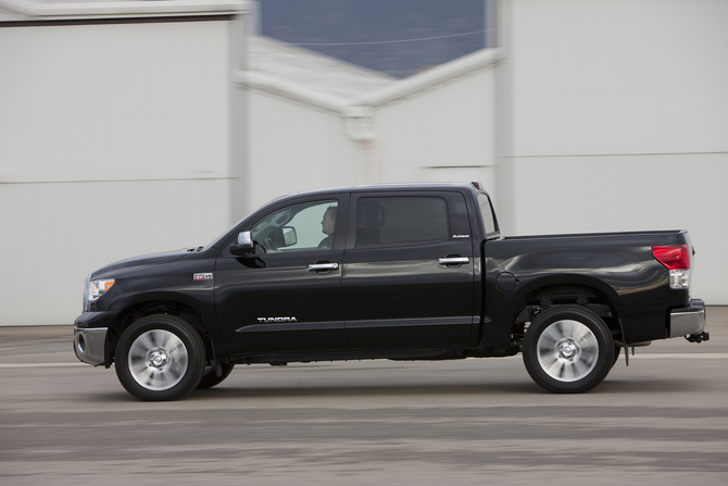 Toyota Tundra Gen.2 Toyota Tundra Gen.2
