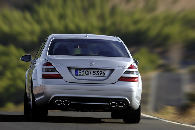 Mercedes-Benz S 63 AMG Mercedes-Benz S 63 AMG