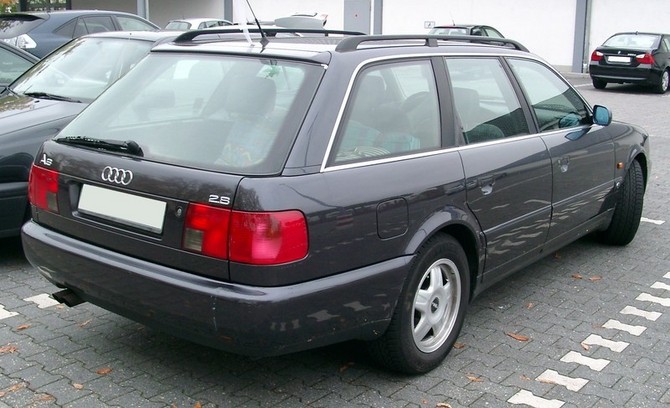 Audi A6 Avant 2.6 Automatic Audi A6 Avant 2.6 Automatic