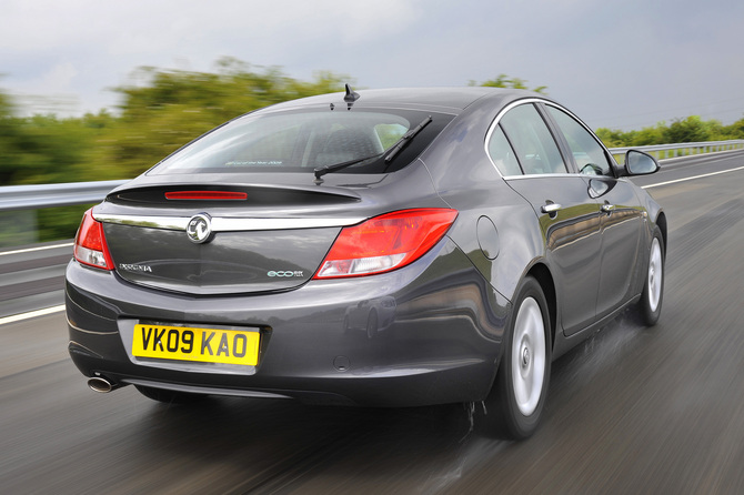 Vauxhall Insignia Hatchback 2.0 CDTi 160hp ecoFLEX Exclusiv Nav Vauxhall Insignia Hatchback 2.0 CDTi 160hp ecoFLEX Exclusiv Nav