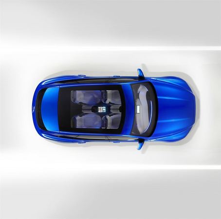 The platform was previewed on the C-X17 crossover concept The platform was previewed on the C-X17 crossover concept