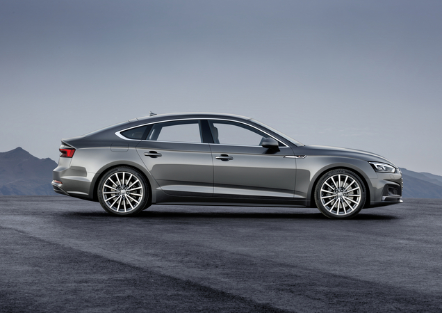 Audi A5 Sportback 2.0 TDI S tronic Audi A5 Sportback 2.0 TDI S tronic