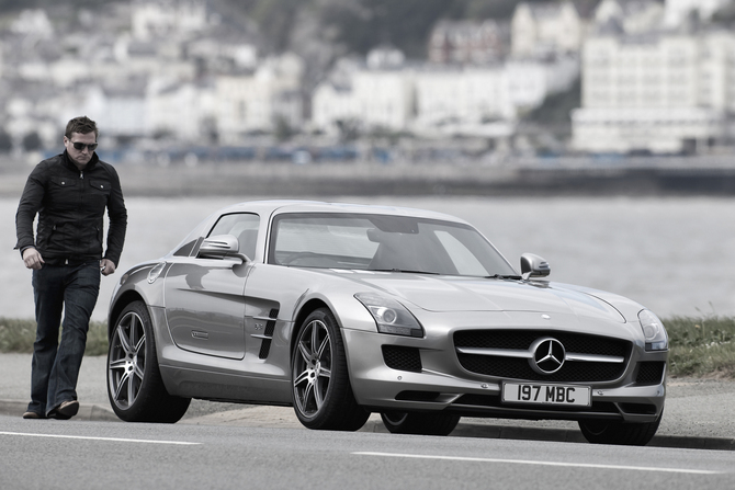 No news about Mercedes' next CEO disappoints anylysts No news about Mercedes' next CEO disappoints anylysts