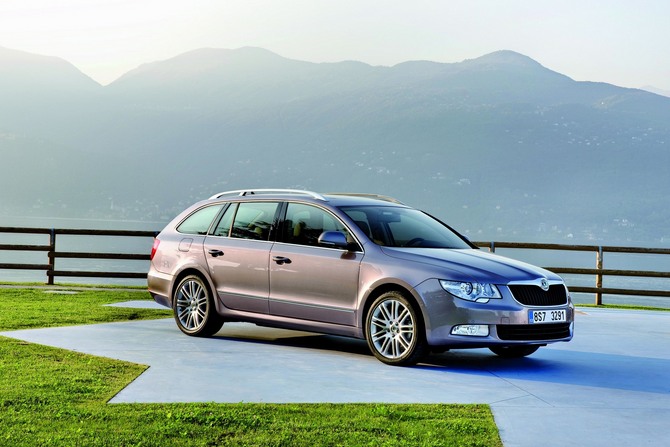 Skoda Superb Break 1.9I TDI 105 hp Elegance Skoda Superb Break 1.9I TDI 105 hp Elegance
