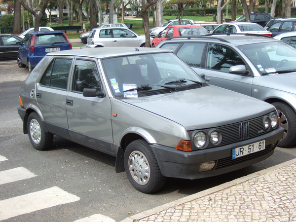 Fiat Ritmo 60 L share tell a friend share on facebook share on twitter