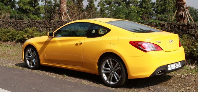 Hyundai Genesis Coupé 3.8 Auto Hyundai Genesis Coupé 3.8 Auto