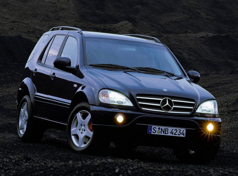 Mercedes Benz Ml 55 Amg 3 Photos And 71 Specs Autoviva Com