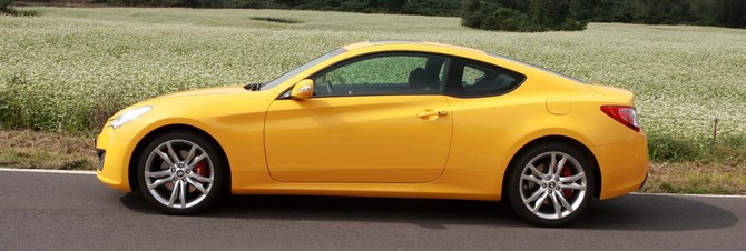 Hyundai Genesis Coupé 3.8 Auto Hyundai Genesis Coupé 3.8 Auto