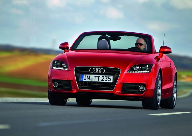 Audi TT Roadster 2.0 TDI quattro Black Edition Audi TT Roadster 2.0 TDI quattro Black Edition